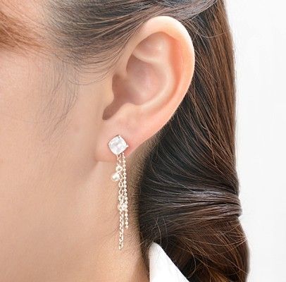 シルバースタッドピアス