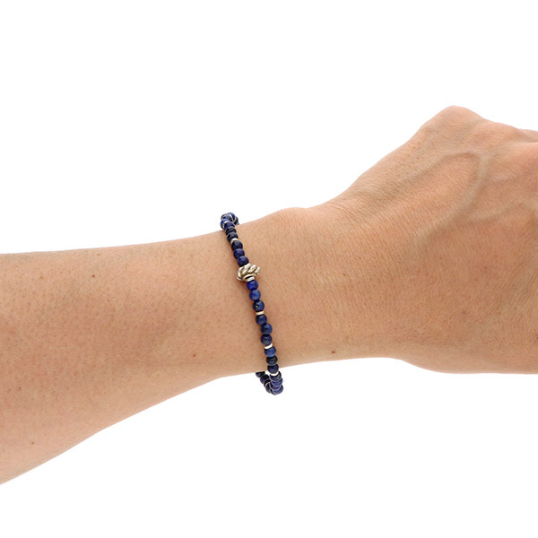 ビーズブレスレット