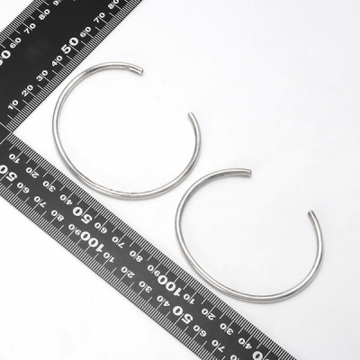 シルバーペアバングル