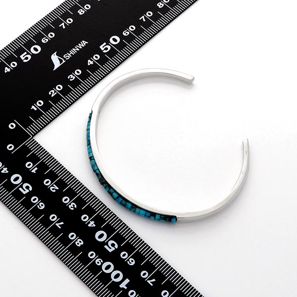 シルバーバングル