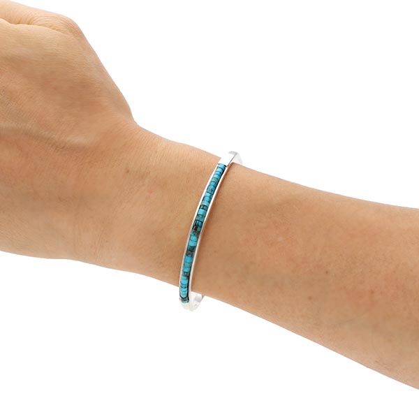 シルバーバングル