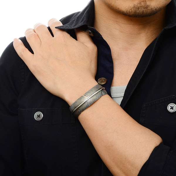 シルバーバングル