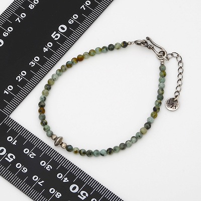 ビーズブレスレット