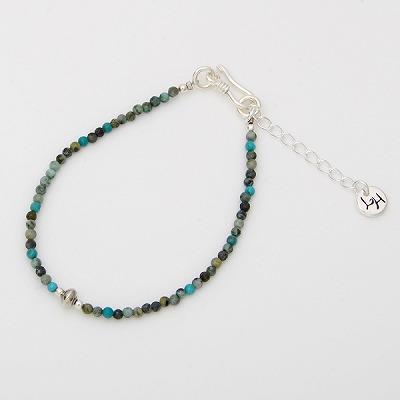 ビーズブレスレット