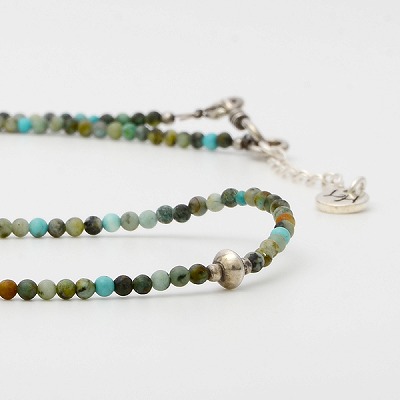 3連ビーズブレスレット