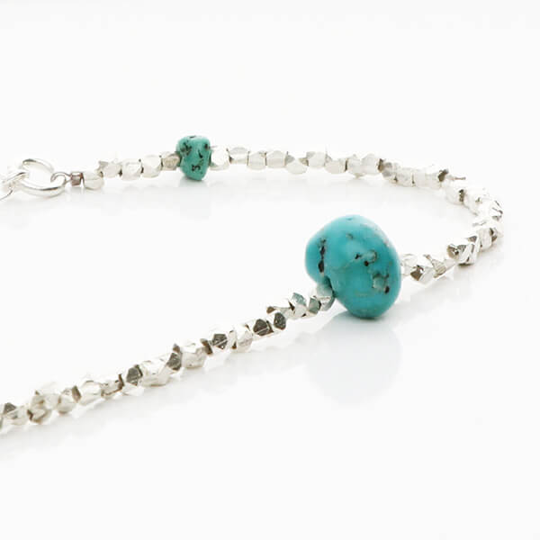 ビーズブレスレット