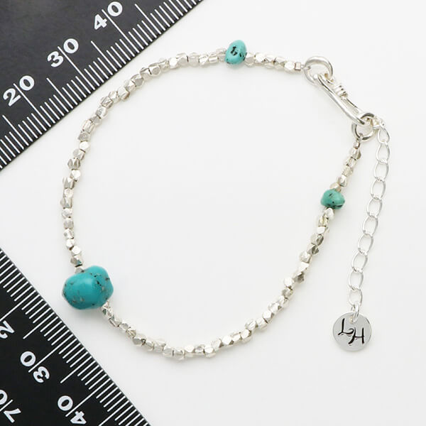 ビーズブレスレット