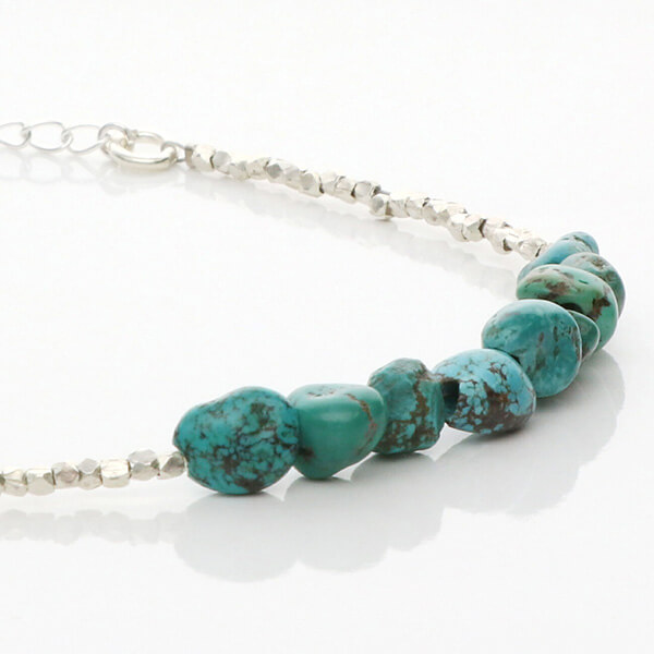 ビーズブレスレット