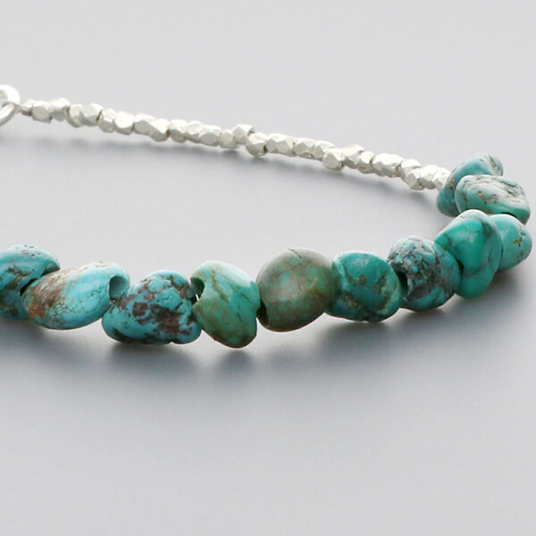 ビーズブレスレット