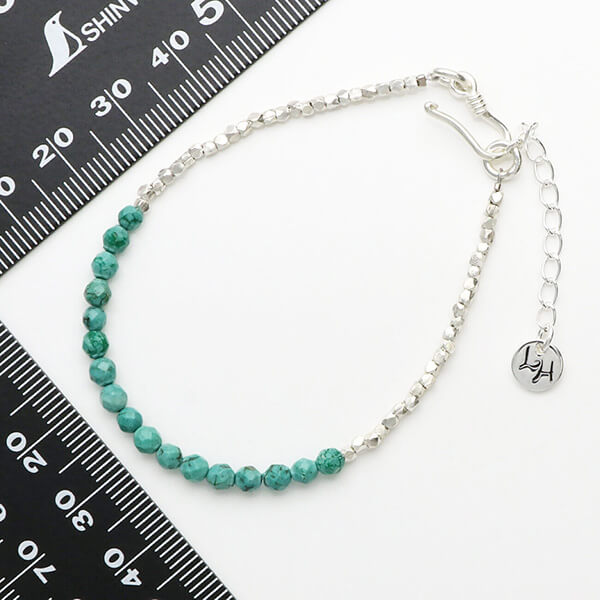 ビーズブレスレット