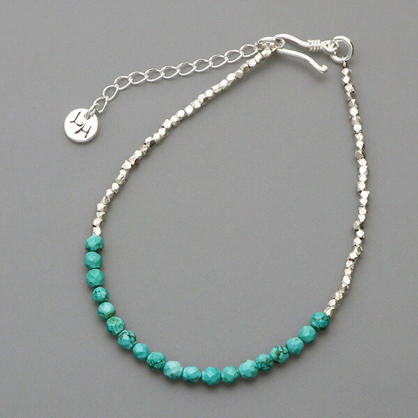 ビーズブレスレット