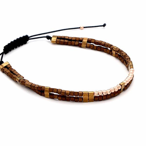 ウッドビーズブレスレット