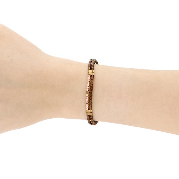 ウッドビーズブレスレット