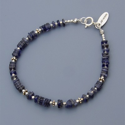 ビーズブレスレット