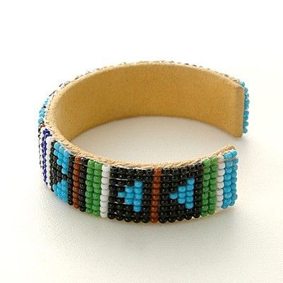 ビーズバングル