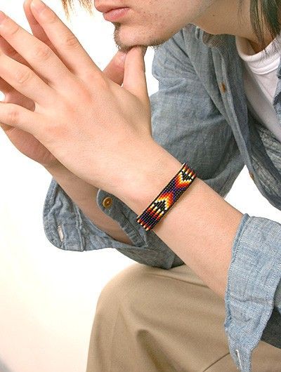 ビーズバングル