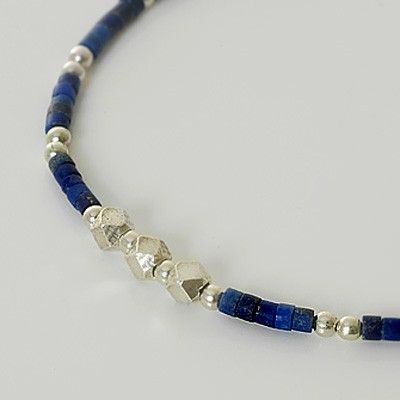 ビーズブレスレット