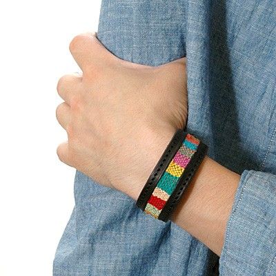 レザーブレスレット