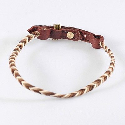 レザーブレスレット