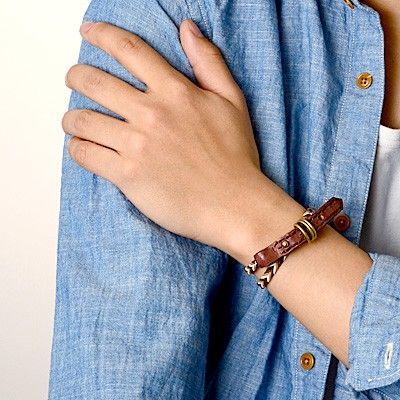 レザーブレスレット