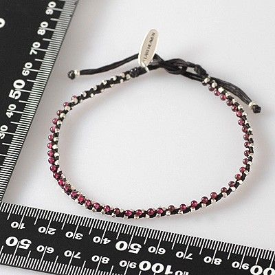 ビーズブレスレット