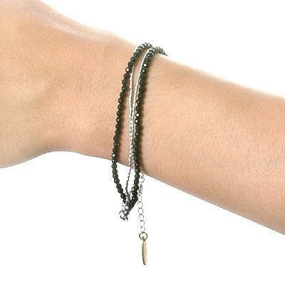 ビーズブレスレット