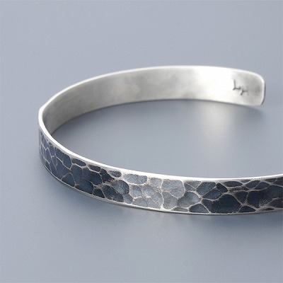 シルバーバングル