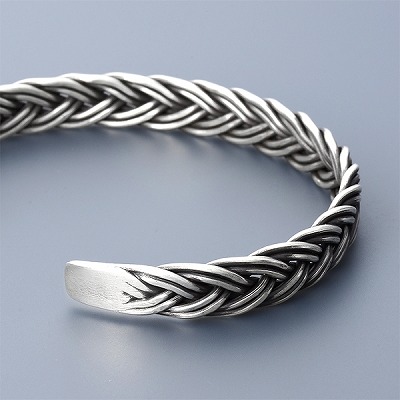 シルバーバングル