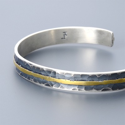 シルバーバングル