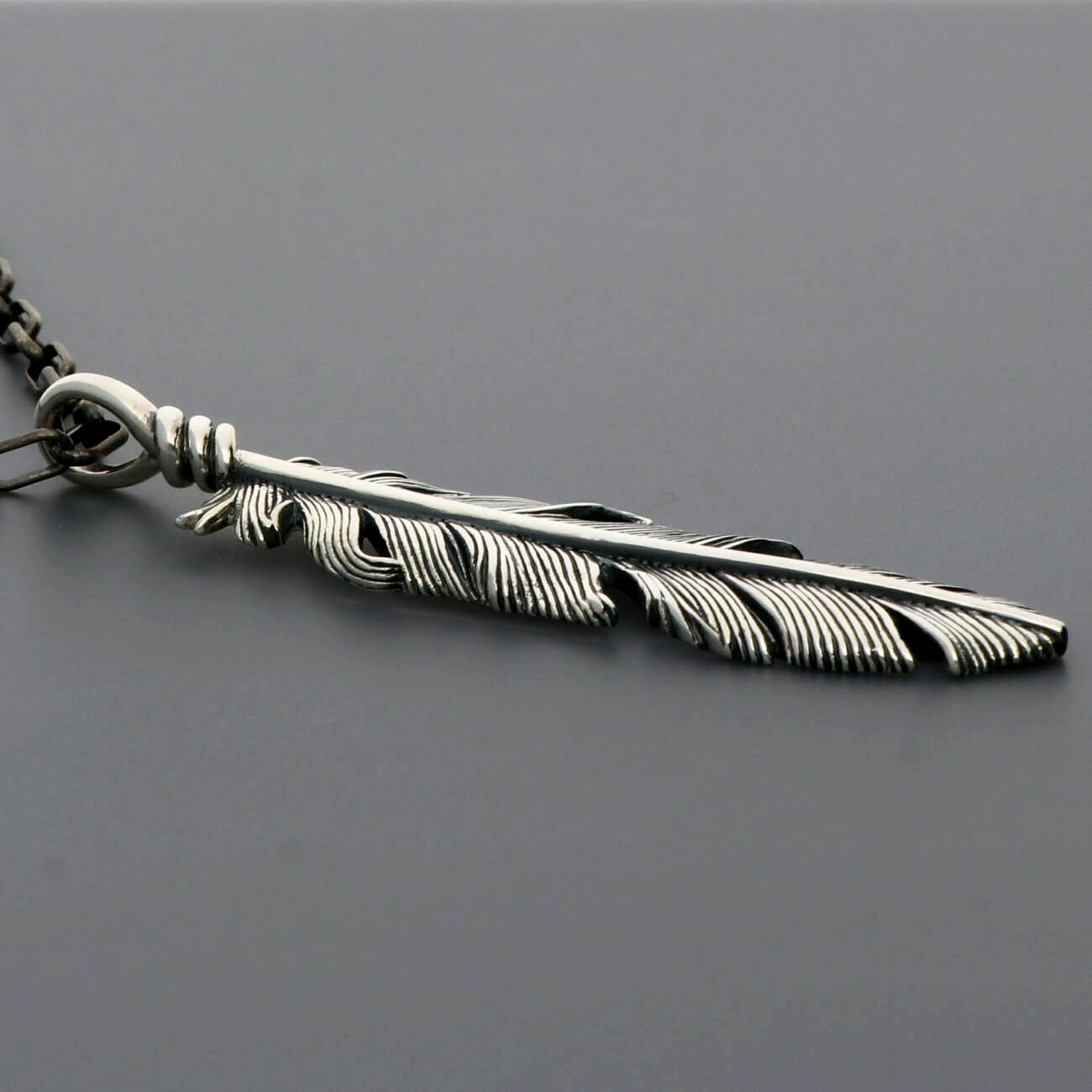 シルバーネックレス