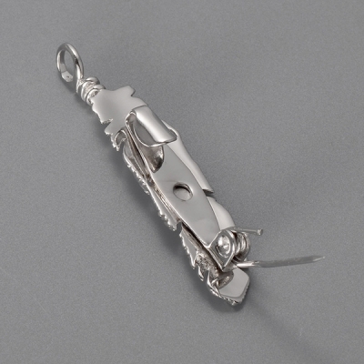 ブラスブローチ