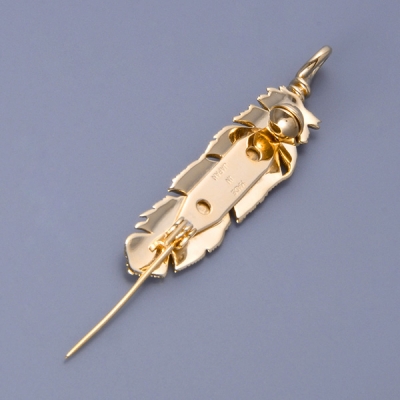 ブラスブローチ