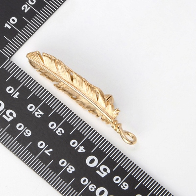 ブラスブローチ