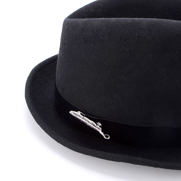 ブラスブローチ