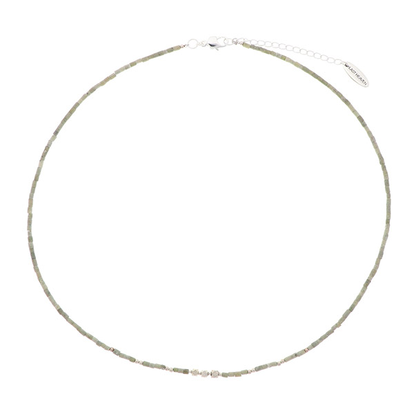 ビーズネックレス