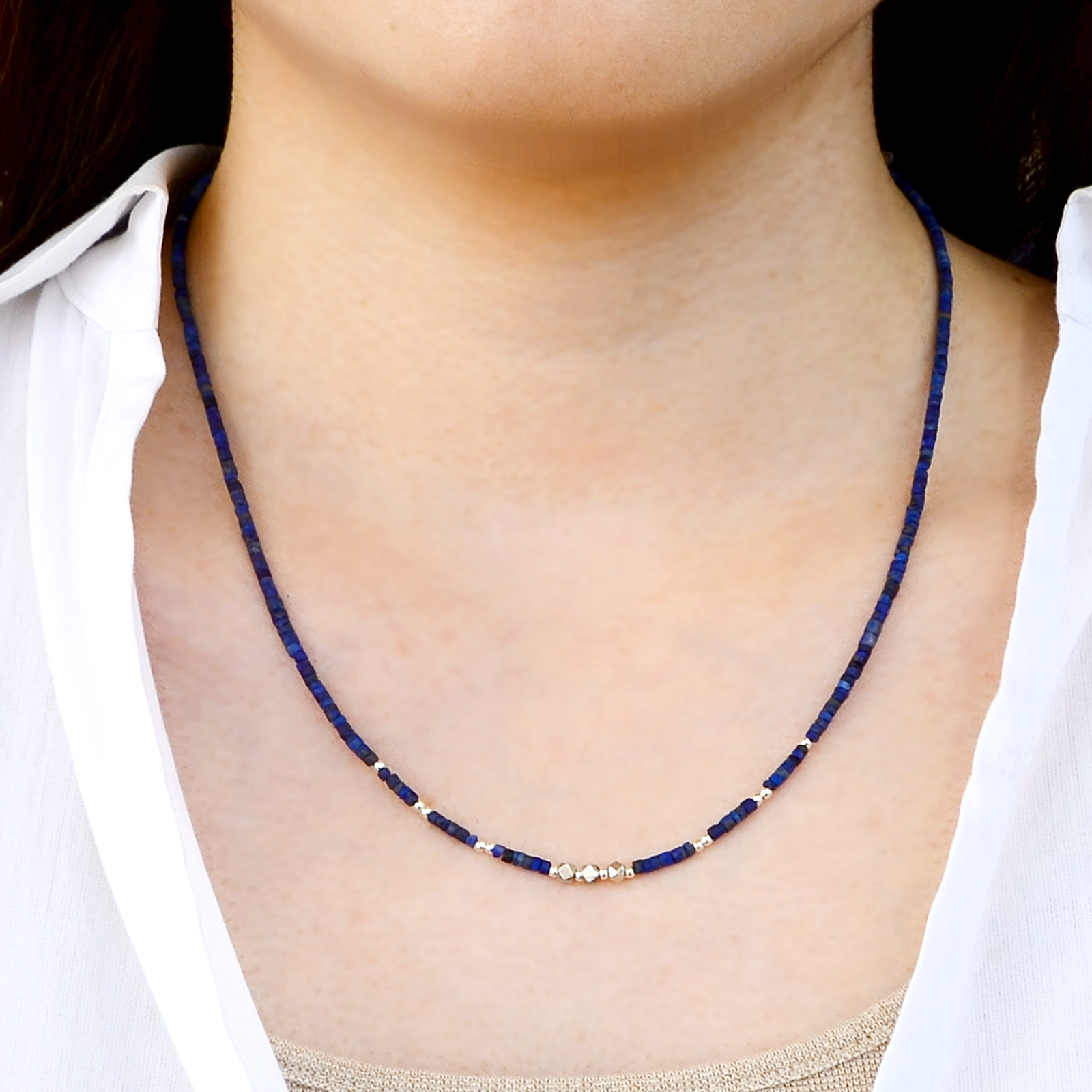 ビーズネックレス