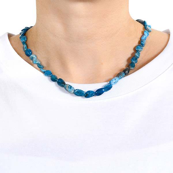 ビーズネックレス