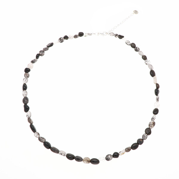 ビーズネックレス