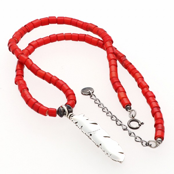 ビーズネックレス