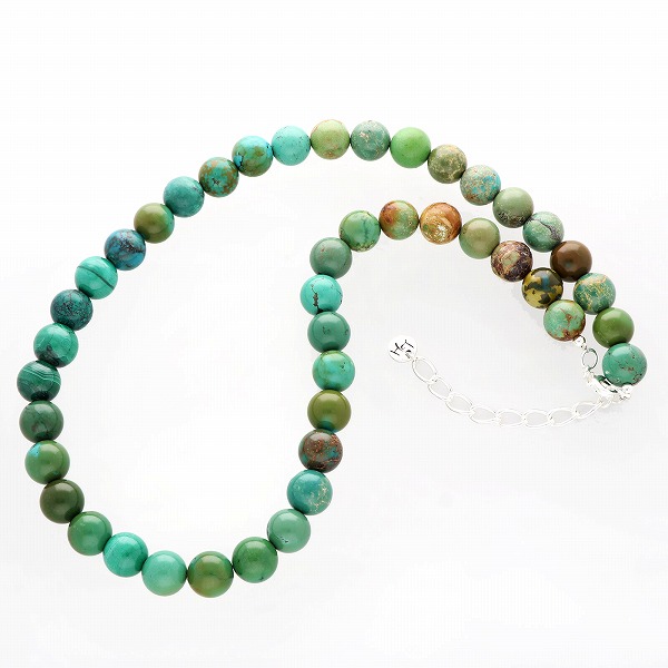 ビーズネックレス