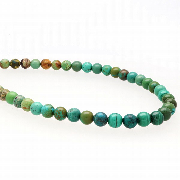 ビーズネックレス