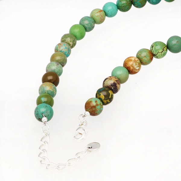 ビーズネックレス