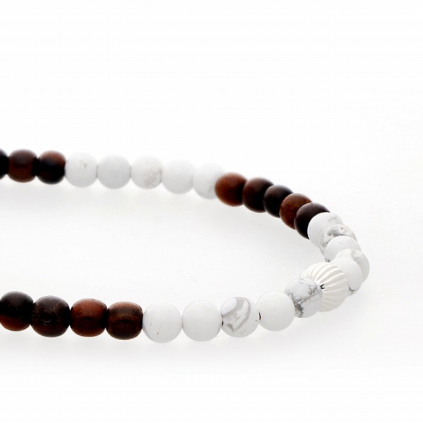 ビーズネックレス