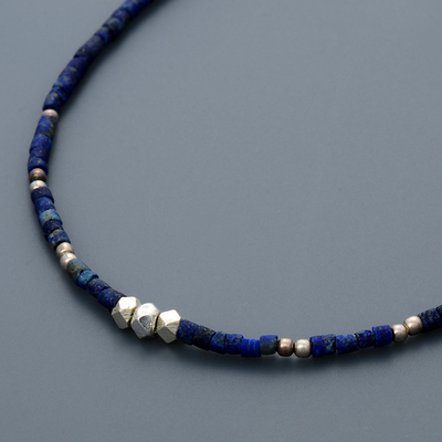 ストーンネックレス