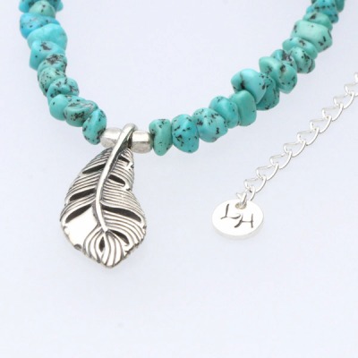 ビーズネックレス