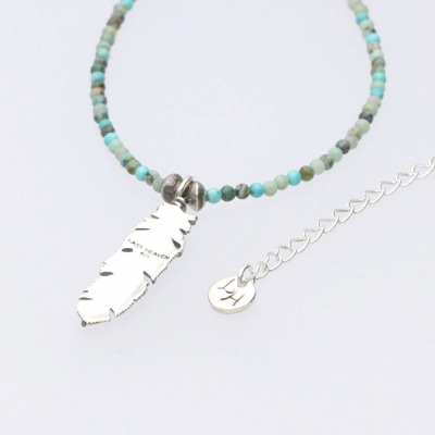 ビーズネックレス