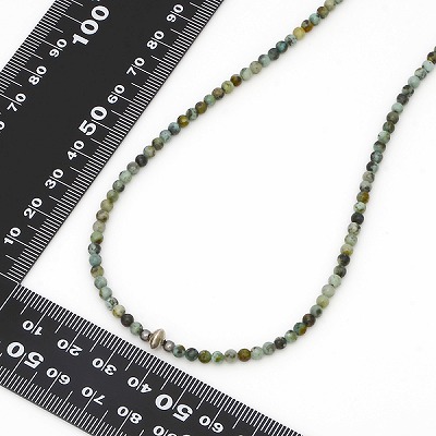 ビーズネックレス