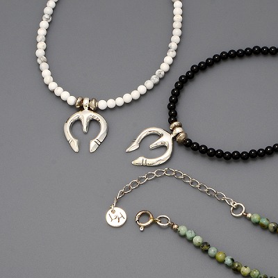 ビーズネックレス