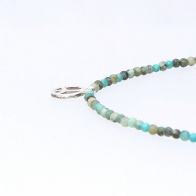 ビーズネックレス