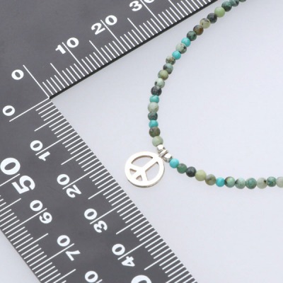 ビーズネックレス